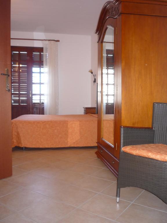 Hotel Brezza Marina San Vito Lo Capo Pokoj fotografie